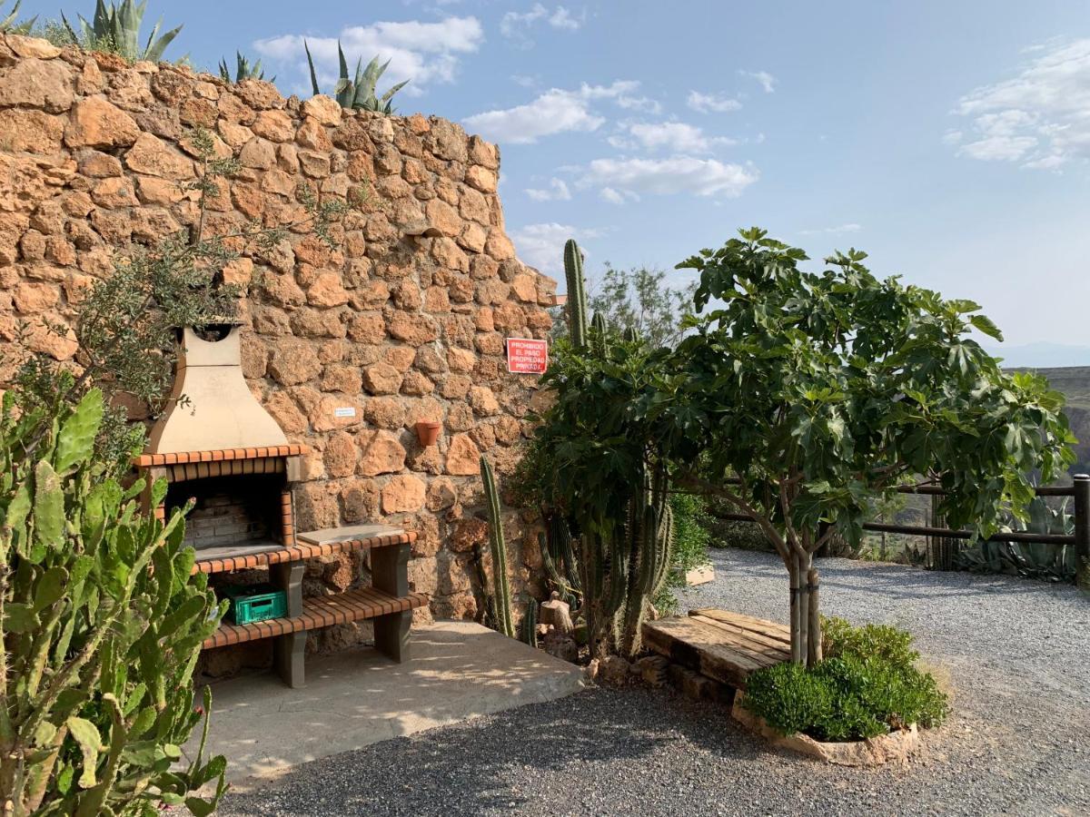 Gasthaus Cuevas El Torriblanco Gorafe Exterior foto